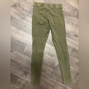 Green Forever 21 leggings